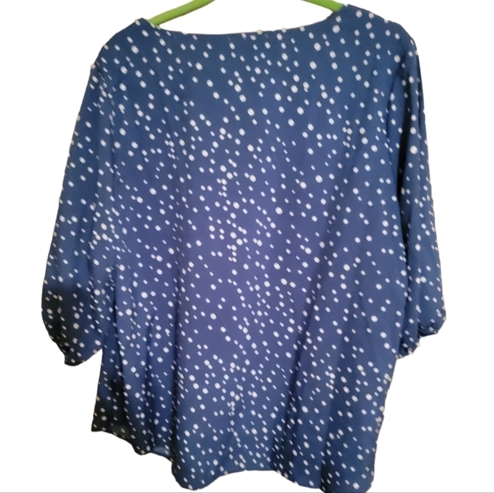 Blouse - Picture 2 of 2